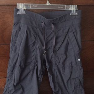 Lululemon studio pants - unlined. Gray. Size 4